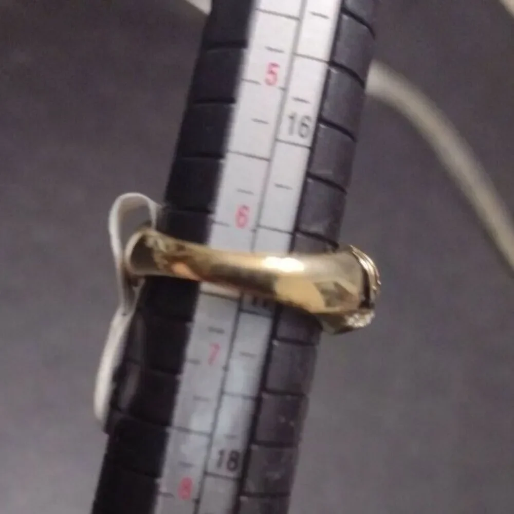 Gold tone black enamel rhinestone ring size 6.5